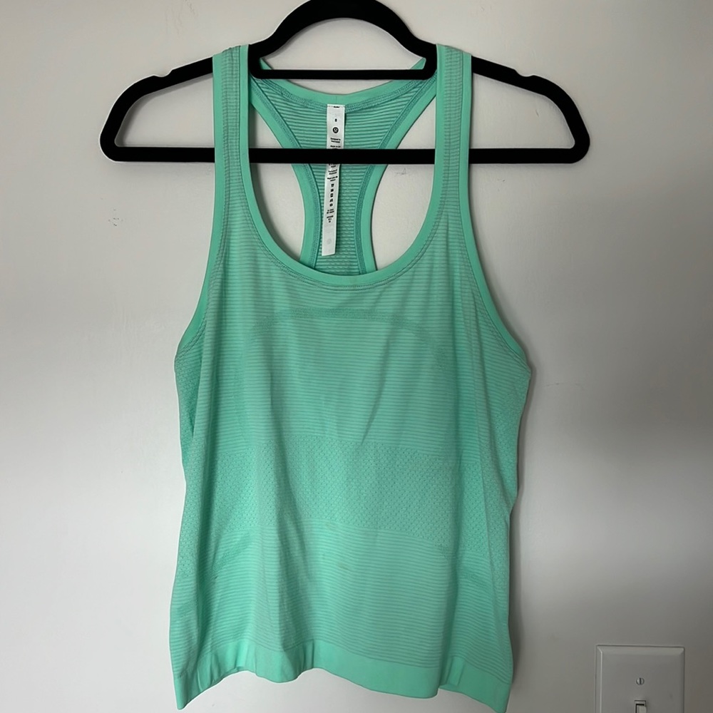 Lululemon Swiftly Tech Racerback 2.0 *Race Length